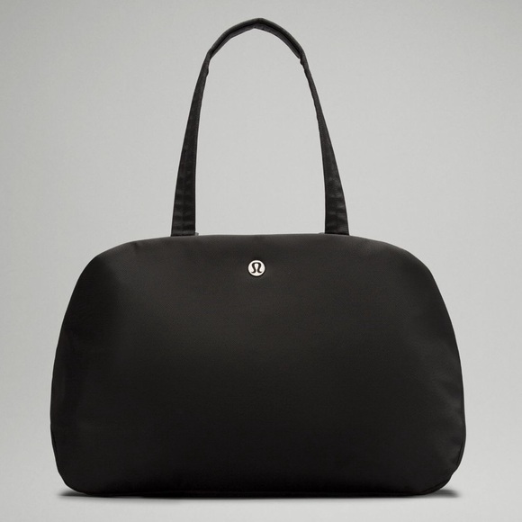 lululemon athletica Handbags - NWT Lululemon City Essentials bag 25L